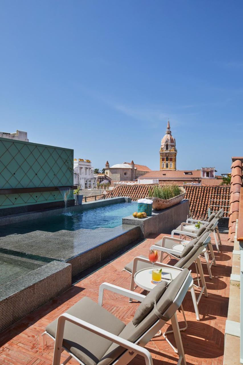 Hotel Boutique Casona Del Colegio Cartagena 外观 照片 Rooftop pool at Hotel Casa 1038